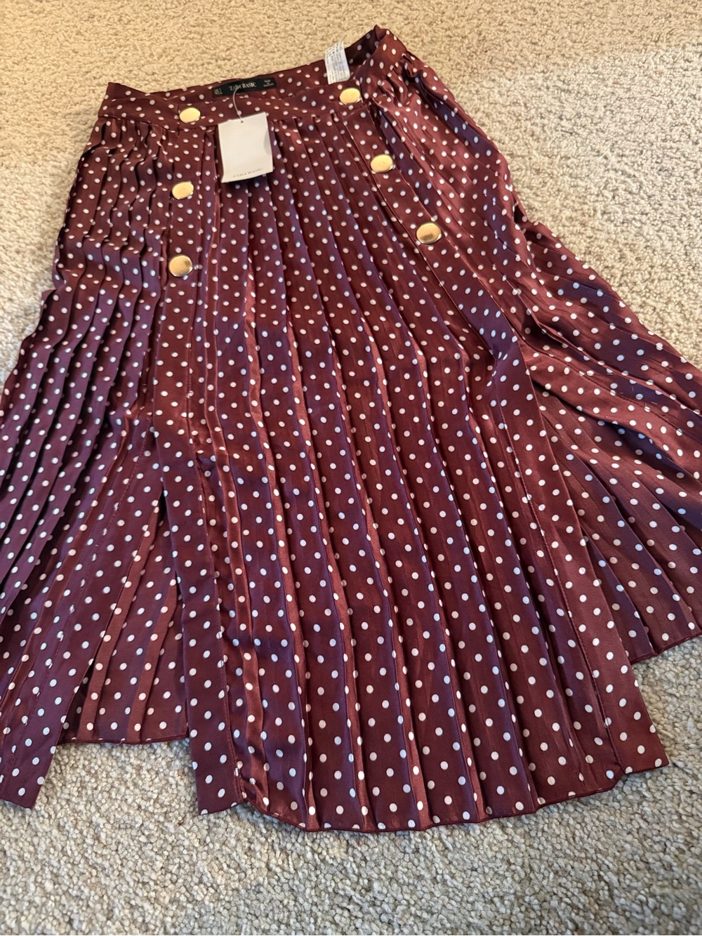 Zara Burgundy Polka Dot Pleated Midi Skirt with Gold Buttons - Picture 5 of 5